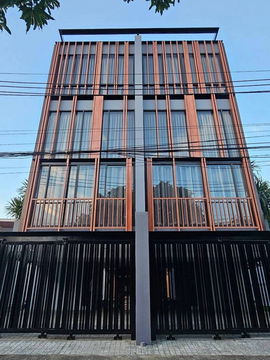 Townhome for sale 3.5 stories Ramkhamheang 118 very close to International School