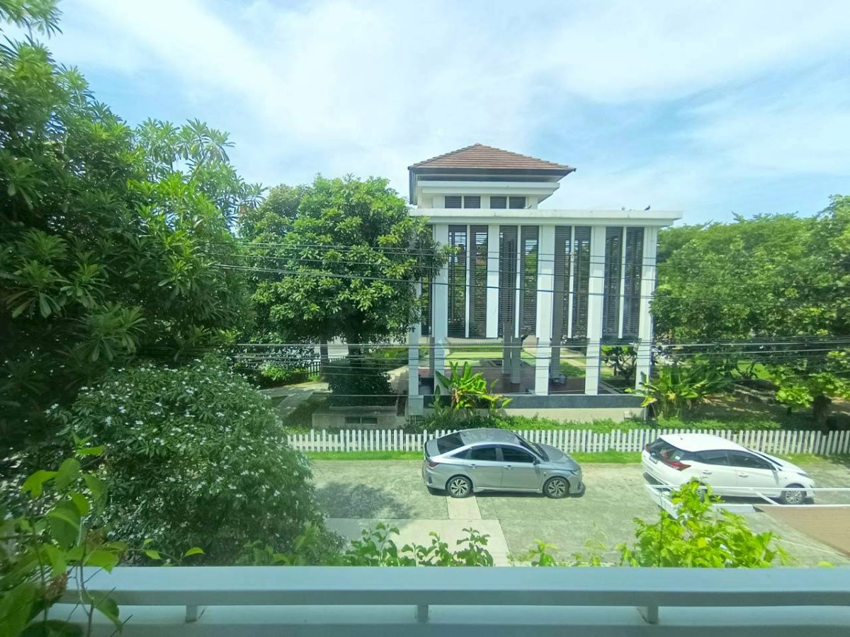 รูป ขายบ้านเดี่ยว  2  ชั้น  ใกล้รถไฟฟ้า 2  กิโลเมตร โครงการเซนโทร รัตนาธิเบศ์ (วัดสวนแก้ว) หลังมุม - รูปที่ 11/13