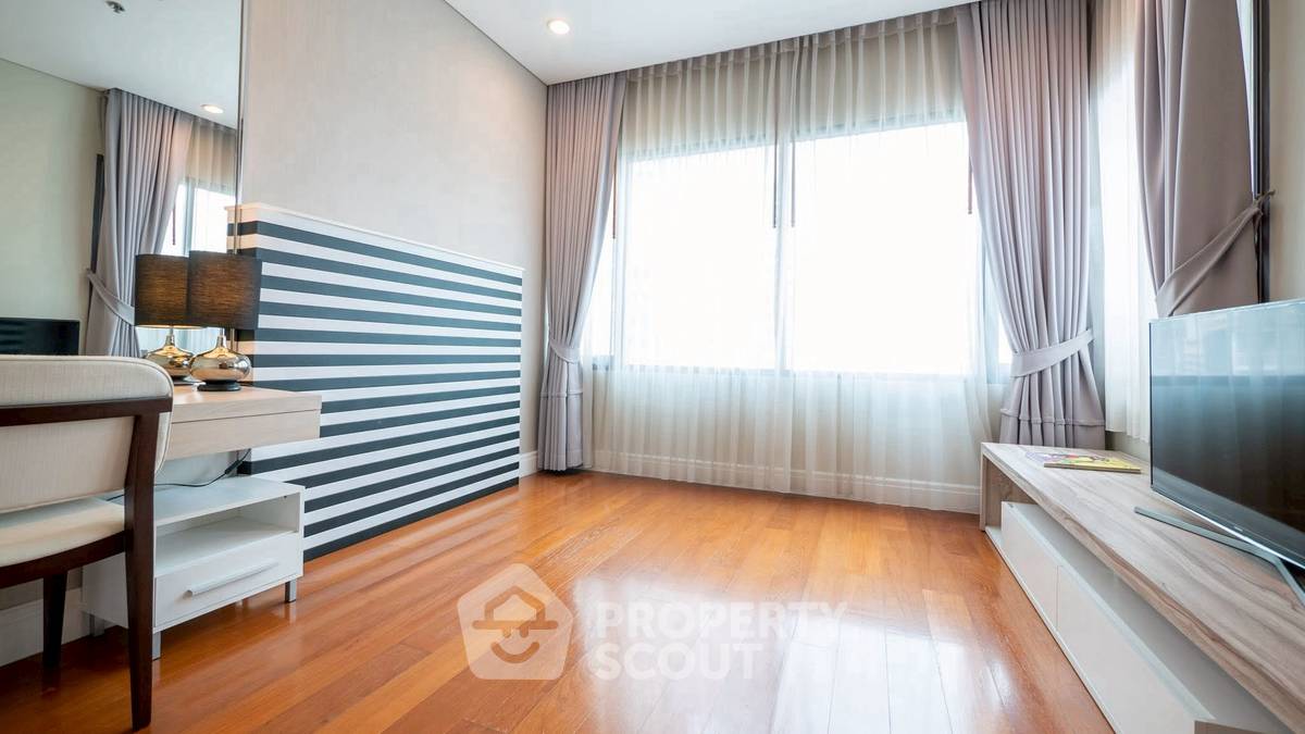 รูป คอนโด 3-ห้องนอน ที่ ไบร์ท สุขุมวิท 24 คอนโดมิเนียม ใกล้ BTS พร้อมพงษ์ (ID 2264636) - รูปที่ 8/9