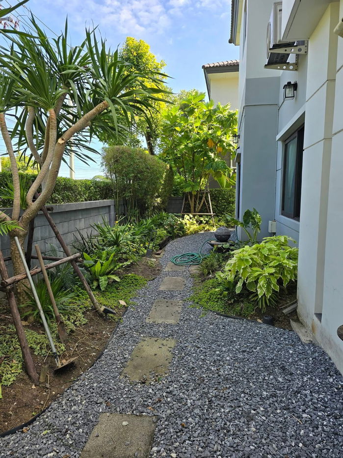 picture rent The City Pattanakarn, beautiful house, good location...perfect life - 2/11