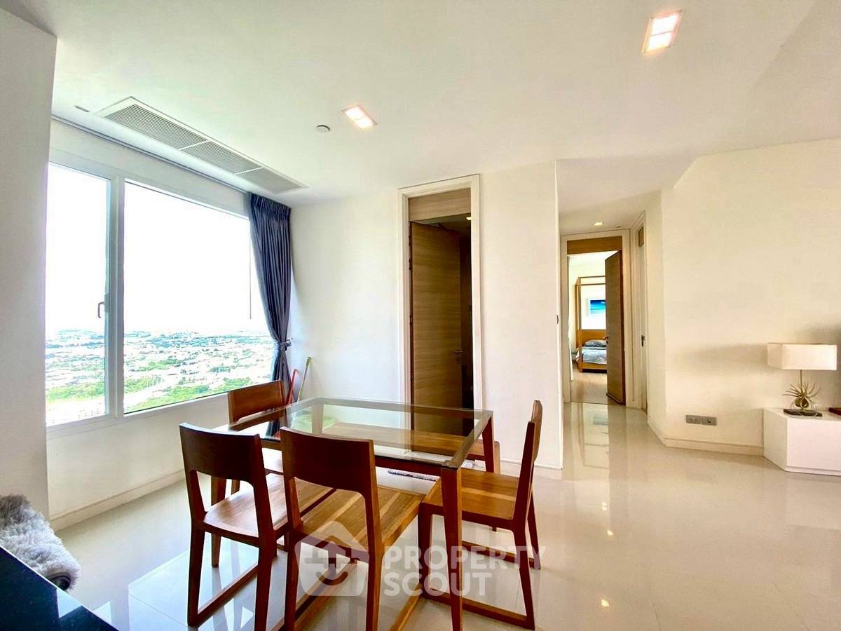 รูป คอนโด 2-ห้องนอน ที่ รีเฟล็คชั่น จอมเทียน บีช พัทยา ใกล้ เมืองพัทยา (ID 2264854) - รูปที่ 5/16