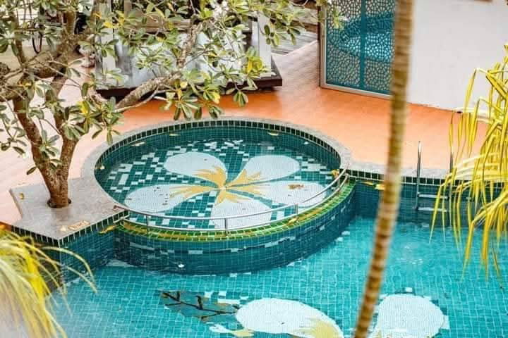 picture Hotel for sale, good location, Khao Phra Tamnak-Pattaya - 16/16