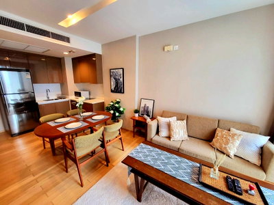 Condos for rent : TA7760📲LineID @556ryccg🚄1 Bedroom 52 sqm Floor 19 Fully furnished SIRI at Sukhumvit, Sukhumvit Main Road near BTS Thonglor