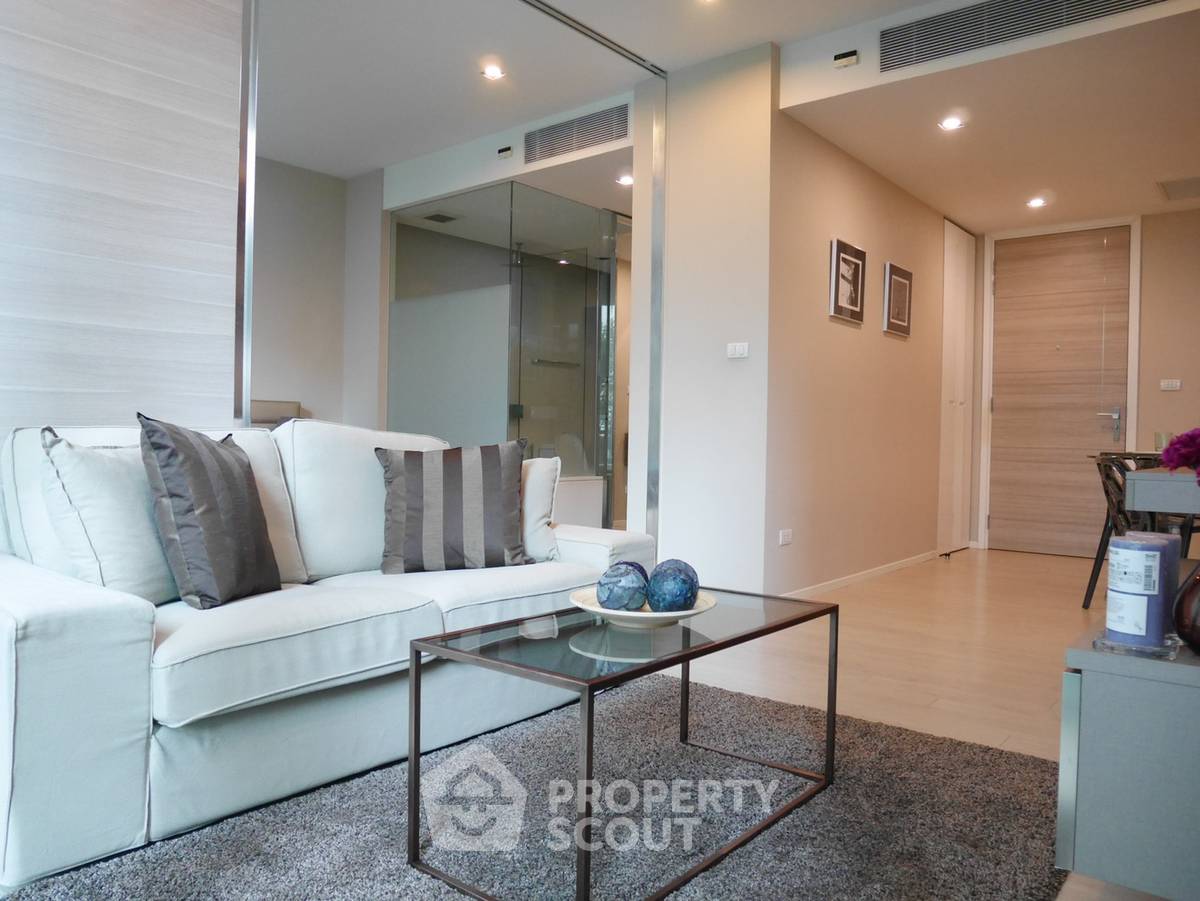 picture 1-BR Condo at The Room Sukhumvit 21 near MRT Sukhumvit (ID 512257) - 3/8