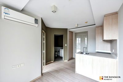 Condos for sale Saint Francis Xavier Convent School : 🔥 Hot Location in the Heart of the City,  Maestro 12, near BTS Ratchathewi