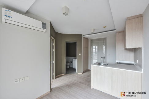 🔥 Hot Location in the Heart of the City,  Maestro 12, near BTS Ratchathewi