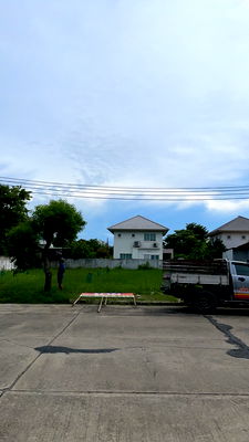 ที่ดิน นิคมเวลโกรว์  : ขาย ที่ดินเปล่า หมู่บ้านชวนชื่น บางนา  173.8 ตร.ว.