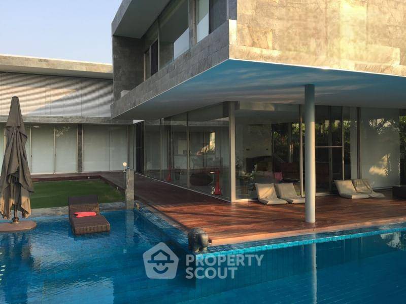 ขายบ้านเดี่ยว : บ้าน 6-ห้องนอน ที่ หมู่บ้าน วินมิลล์ ใกล้ ท่าอากาศยานสุวรรณภูมิ (ID 1096594)