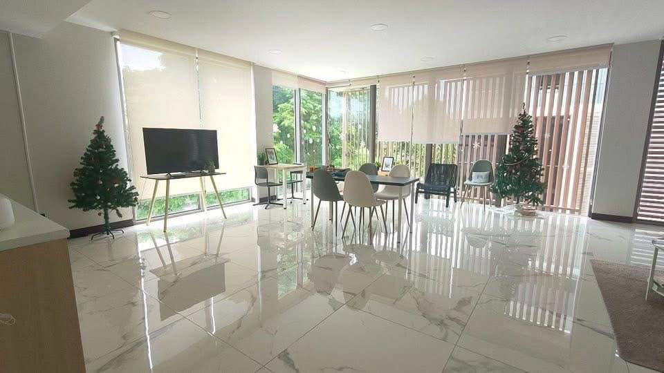 รูป ให้เช่า Business Penthouse 6 ชั้น ซอยรัชดา 32 ใกล้ MRT สถานีลาดพร้าว - รูปที่ 3/13