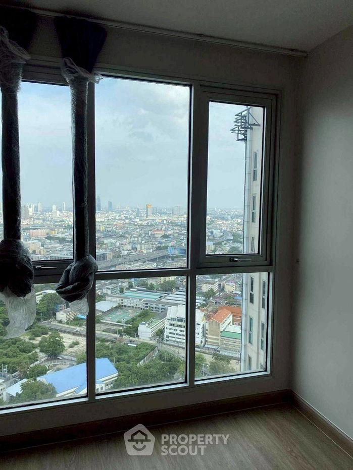 รูป คอนโด 3-ห้องนอน ที่ ริธึ่ม สาทร ใกล้ BTS สะพานตากสิน (ID 2145637) - รูปที่ 6/7