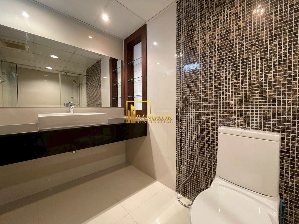 รูป Impressive 3 Bedroom Apartment For Rent in Sukhumvit 12 - BR21295AP - รูปที่ 24/49