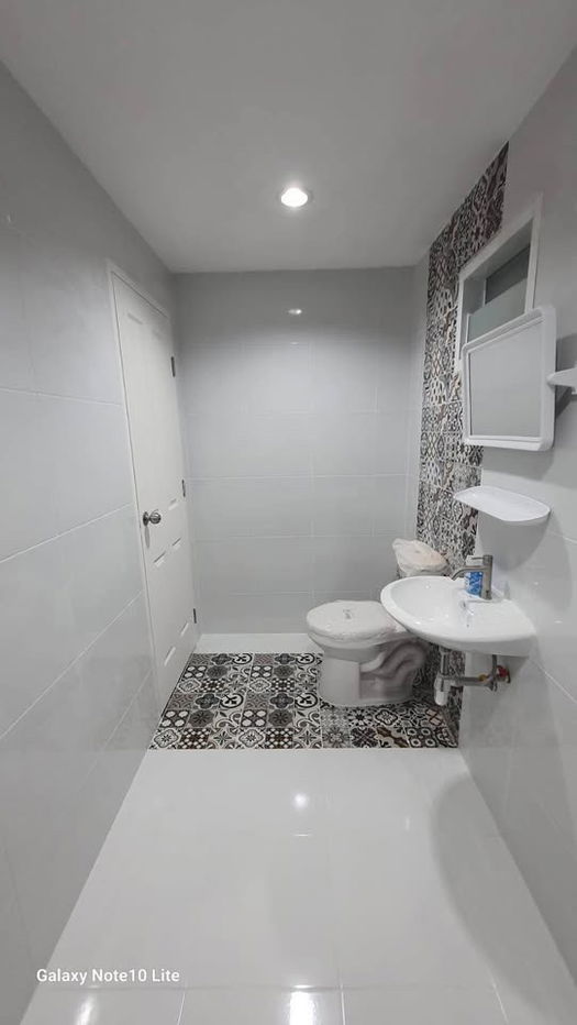 picture R2629 House For Rent Sri Bearing Place - 8/16