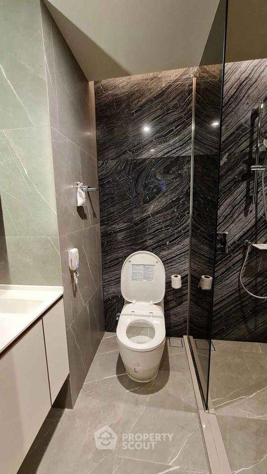 รูป คอนโด 2-ห้องนอน ที่ เดอะ รีเสริฟ สุขุมวิท 61 ใกล้ BTS ทองหล่อ (ID 495000) - รูปที่ 4/18