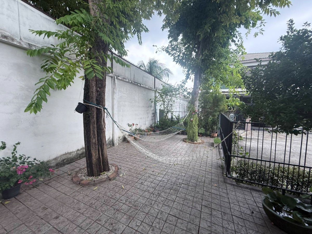 รูป ขายด่วน บ้านเดี่ยว มัณฑนา รามอินทรา-วงแหวน ( 69.9 ตร.ว.) หลังมุม ใกล้รถไฟฟ้ารามอินทรา กม9 - รูปที่ 18/29