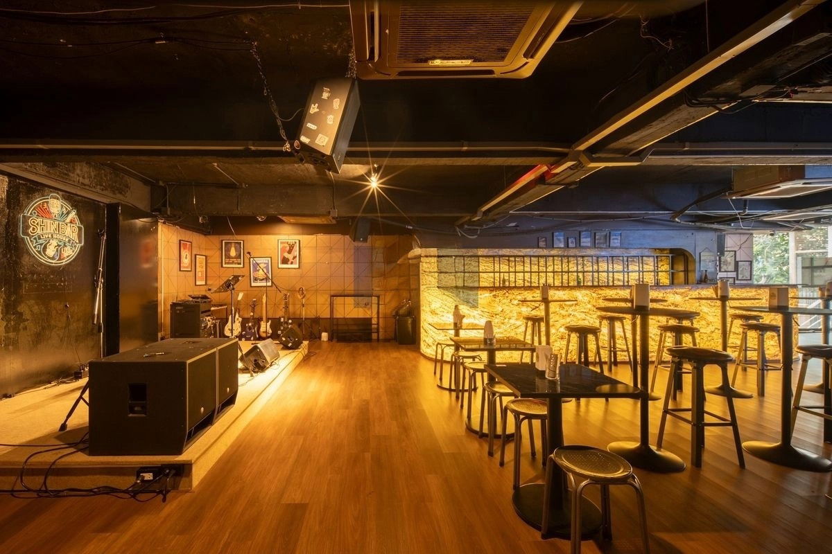 รูป เซ้งบาร์ ร้านเหล้า ทองหล่อ เอกมัย - รูปที่ 2/12