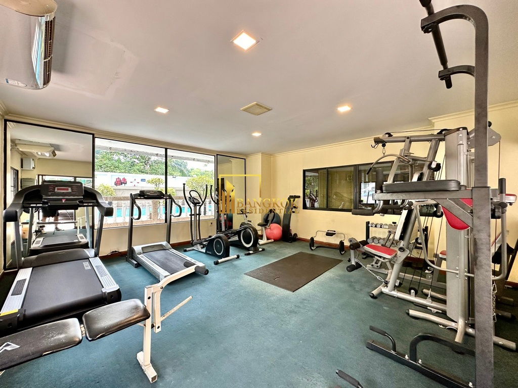 รูป Impressive 3 Bedroom Apartment For Rent in Sukhumvit 12 - BR21295AP - รูปที่ 40/49