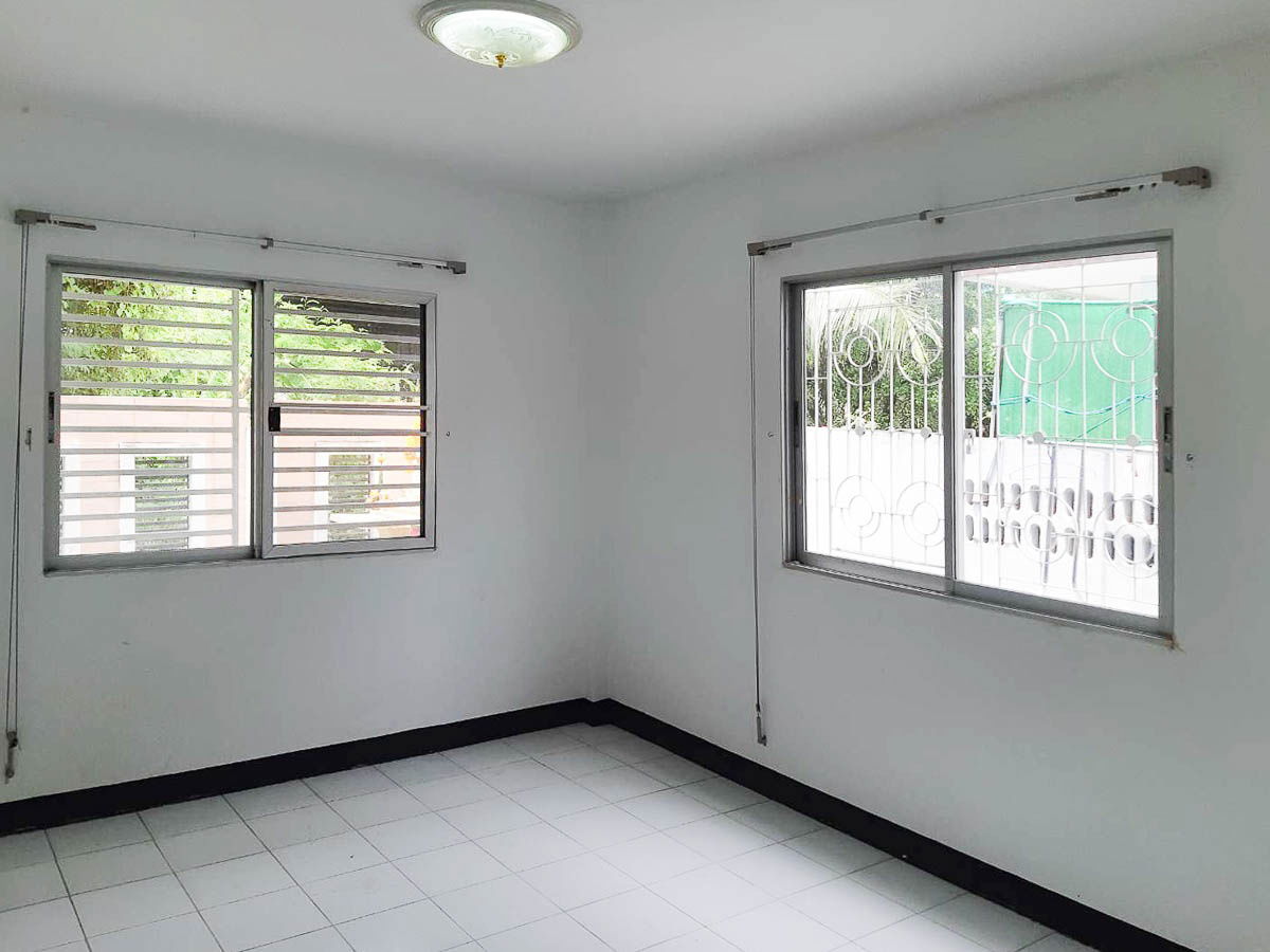 รูป ให้เช่า บ้าน อนามัยงามเจริญ บางขุนเทียน บ้านเดี่ยว 3 ห้องนอน ขนาด 42 ตรว ใกล้ ท่าข้าม พระราม 2 กาญจนาภิเษก เทียนทะเล สะแกงาม : EL25R-005 - รูปที่ 3/11