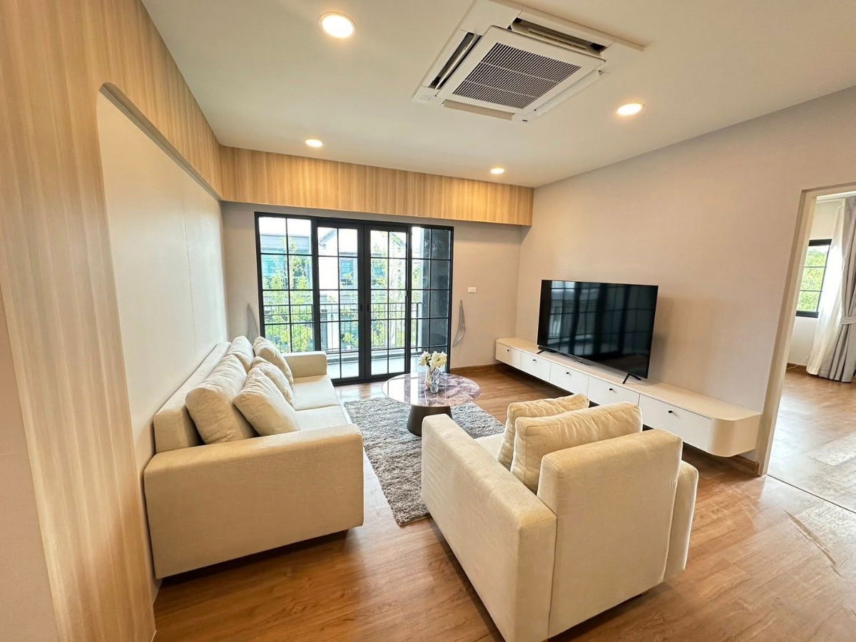 picture Code: KJ8336  for rent Centro Bangna // Line ID: @kjcondo (with @) // - 7/15