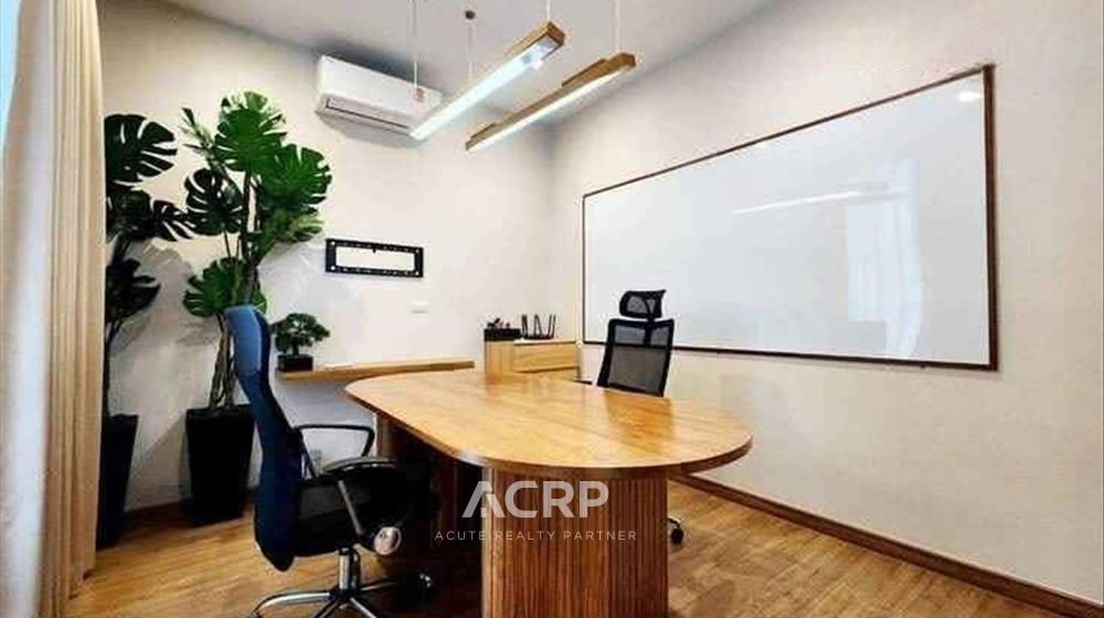 picture 3-story luxury house for sale, Baan Klang Muang Village, Classe Ekkamai-Ramindra. Near Ramindra - At Narong Expressway - 11/19