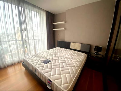 Condos for rent Silom Road : Code: KJ8319  for rent Noble Revo Silom // Line ID: @kjcondo (with @) //