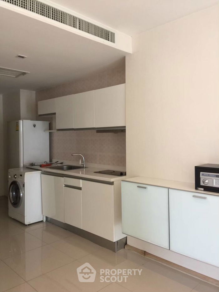 รูป คอนโด 1-ห้องนอน ที่ โนเบิล รีมิกซ์ ใกล้ BTS ทองหล่อ (ID 512483) - รูปที่ 3/10