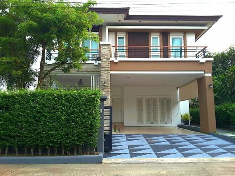 บ้านเช่า หมู่บ้าน ธัญธานี โฮม ออน กรีน เฟส 2 ลําลูกกา คลอง 4