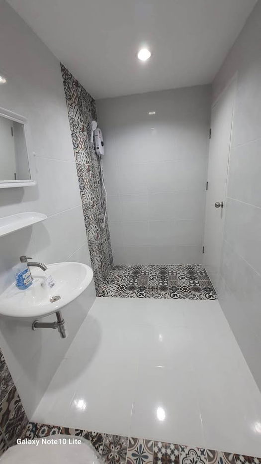 picture R2629 House For Rent Sri Bearing Place - 9/16