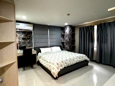 Condos for rent : Condo room for rent, Sathorn Place