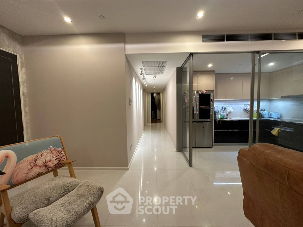 picture 2-BR Condo at The Bangkok Sathorn near BTS Surasak (ID 1066443) - 2/12
