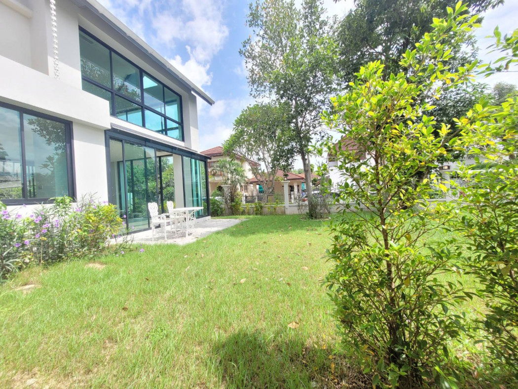 รูป ขายบ้านเดี่ยวหมู่บ้านปัญญาเลคโฮม ตกแต่งใหม่สวยหรู​ 286 ตร.ว​ 4 นอน​ 4 น้ำ​ + ห้องนอนแม่บ้าน+ห้องน้ำ​ +  1 ห้องน้ำรับแขก​ - รูปที่ 3/12
