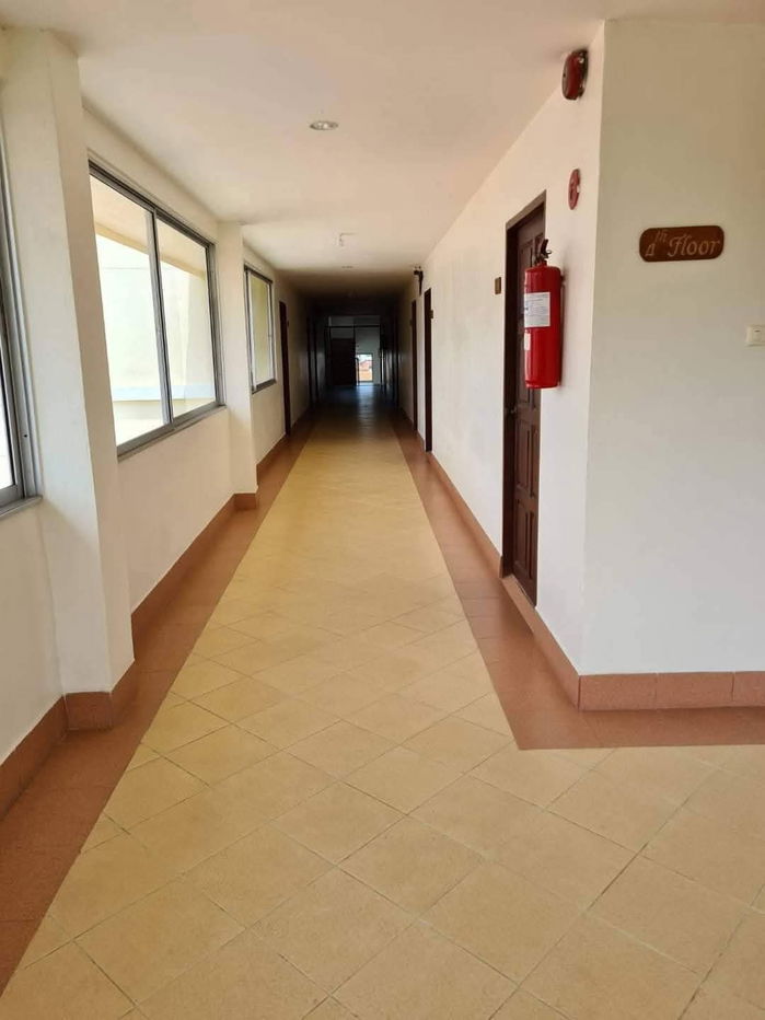 picture Hotel for sale, good location, Khao Phra Tamnak-Pattaya - 8/16