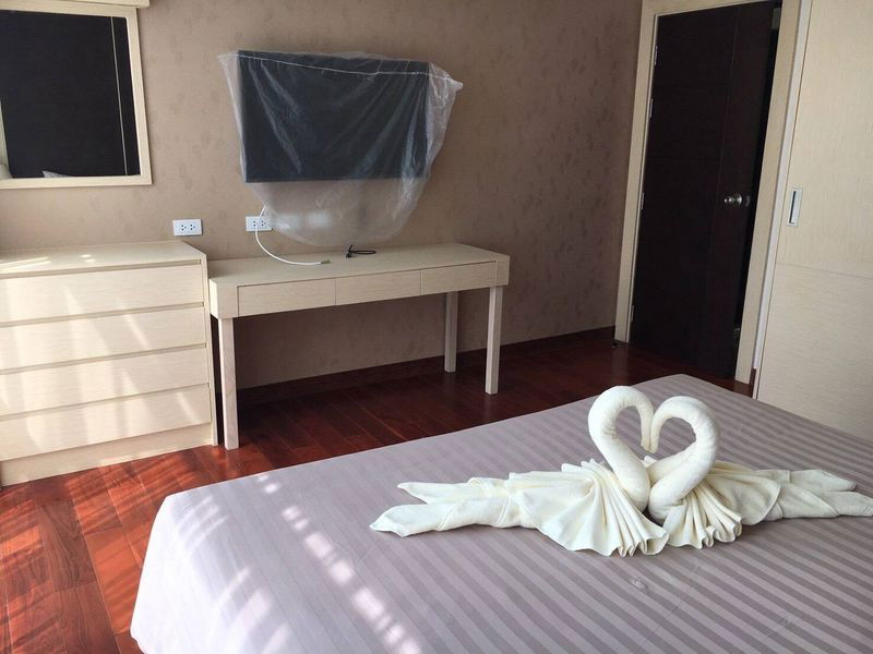 picture Luxury condo for rent, Suntara Sriracha, beautiful view, city center, ready to move in - 2/11