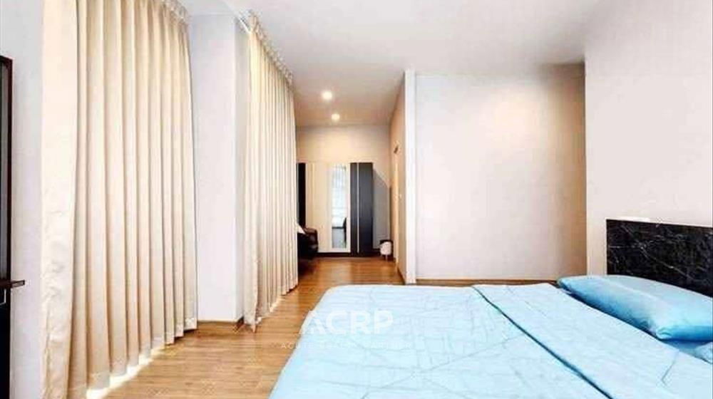 picture 3-story luxury house for sale, Baan Klang Muang Village, Classe Ekkamai-Ramindra. Near Ramindra - At Narong Expressway - 8/19