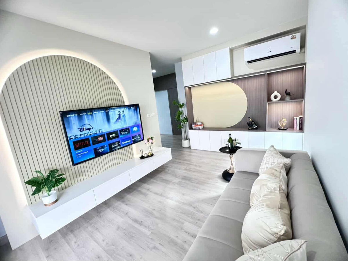 picture 🔥 *Modern Luxury Pool Villa* For sale❤️ ✨ *Price only 7.95 million baht* 🛏 4 bedrooms | 🛁 3 bathrooms | 🚗 2 parking spaces | 🏊‍♂️ Private pool - 5/24
