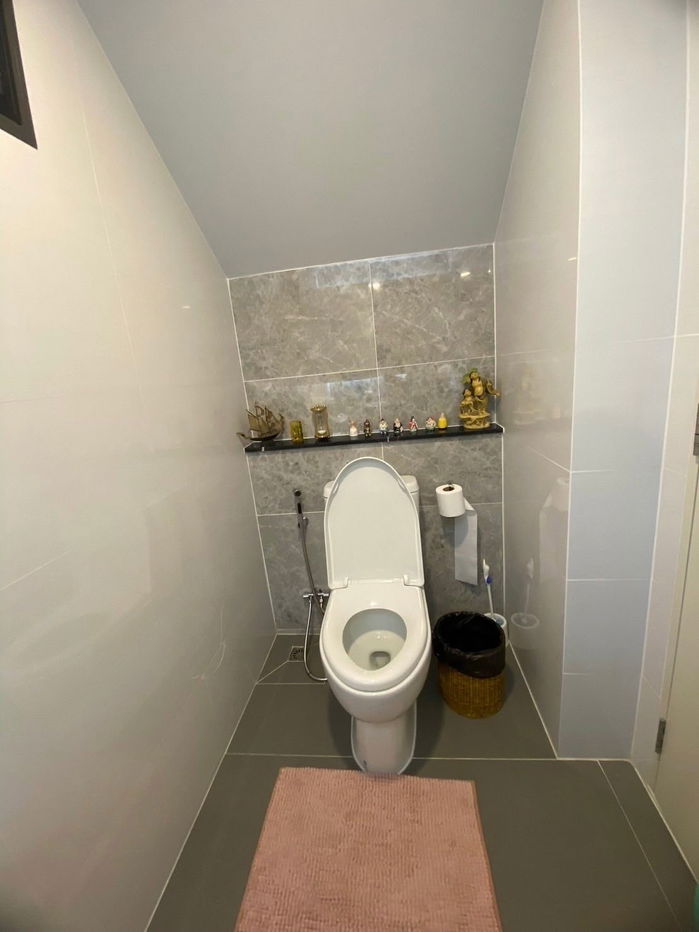 picture P0221 Modern Detached House for Sale – Burasiri Pattanakarn New Cut Road - 10/11
