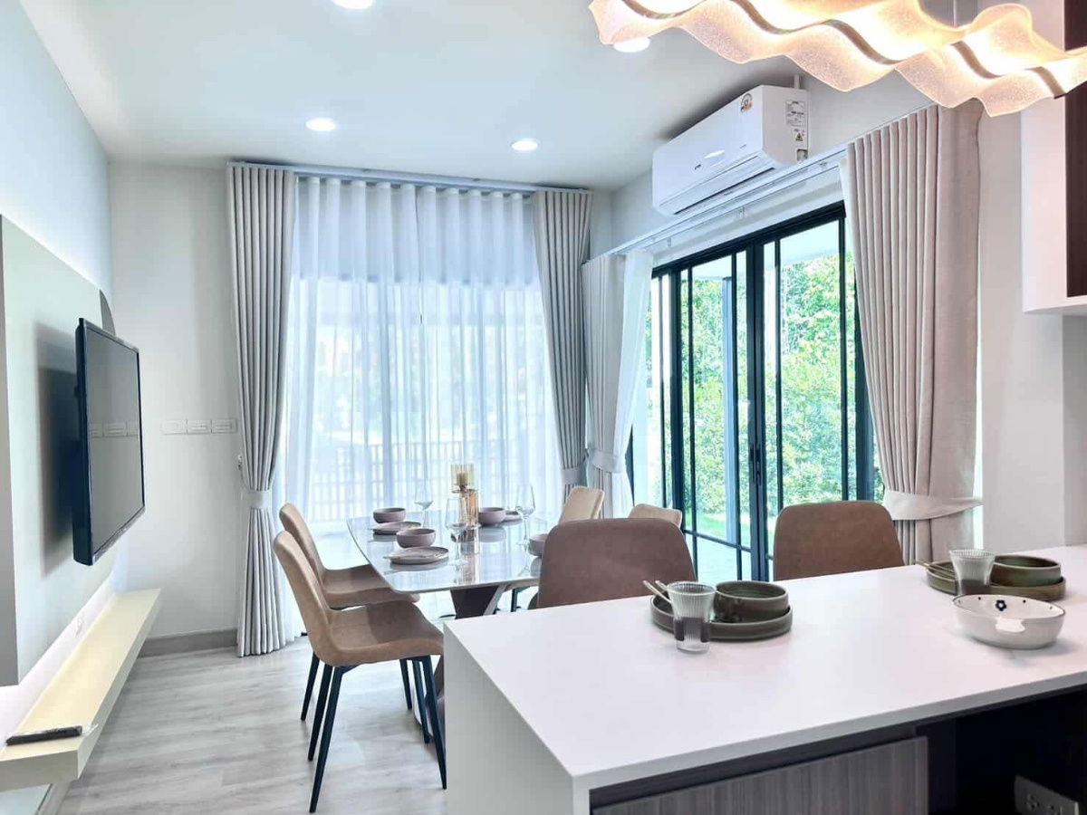 picture 🔥 *Modern Luxury Pool Villa* For sale❤️ ✨ *Price only 7.95 million baht* 🛏 4 bedrooms | 🛁 3 bathrooms | 🚗 2 parking spaces | 🏊‍♂️ Private pool - 8/24