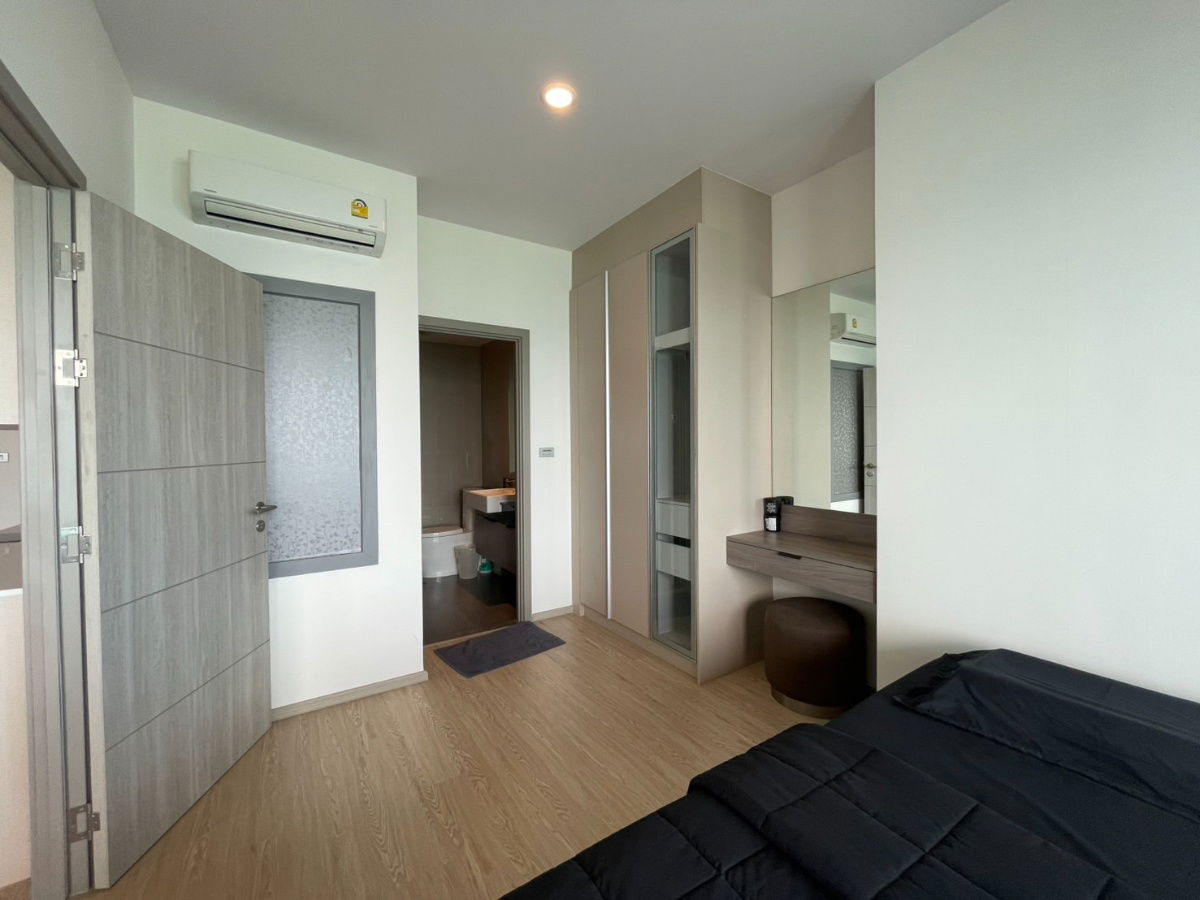 รูป For Rent – Symphony Condo Sriracha 2 Beds (S03-2107) High Floor | Private Sunset View | Large Balcony - รูปที่ 6/29