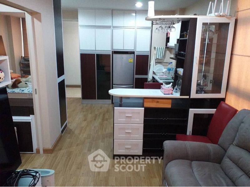 picture 1-BR Condo at Baan Navatara Condominium in Nuan Chan (ID 1036785) - 1/14