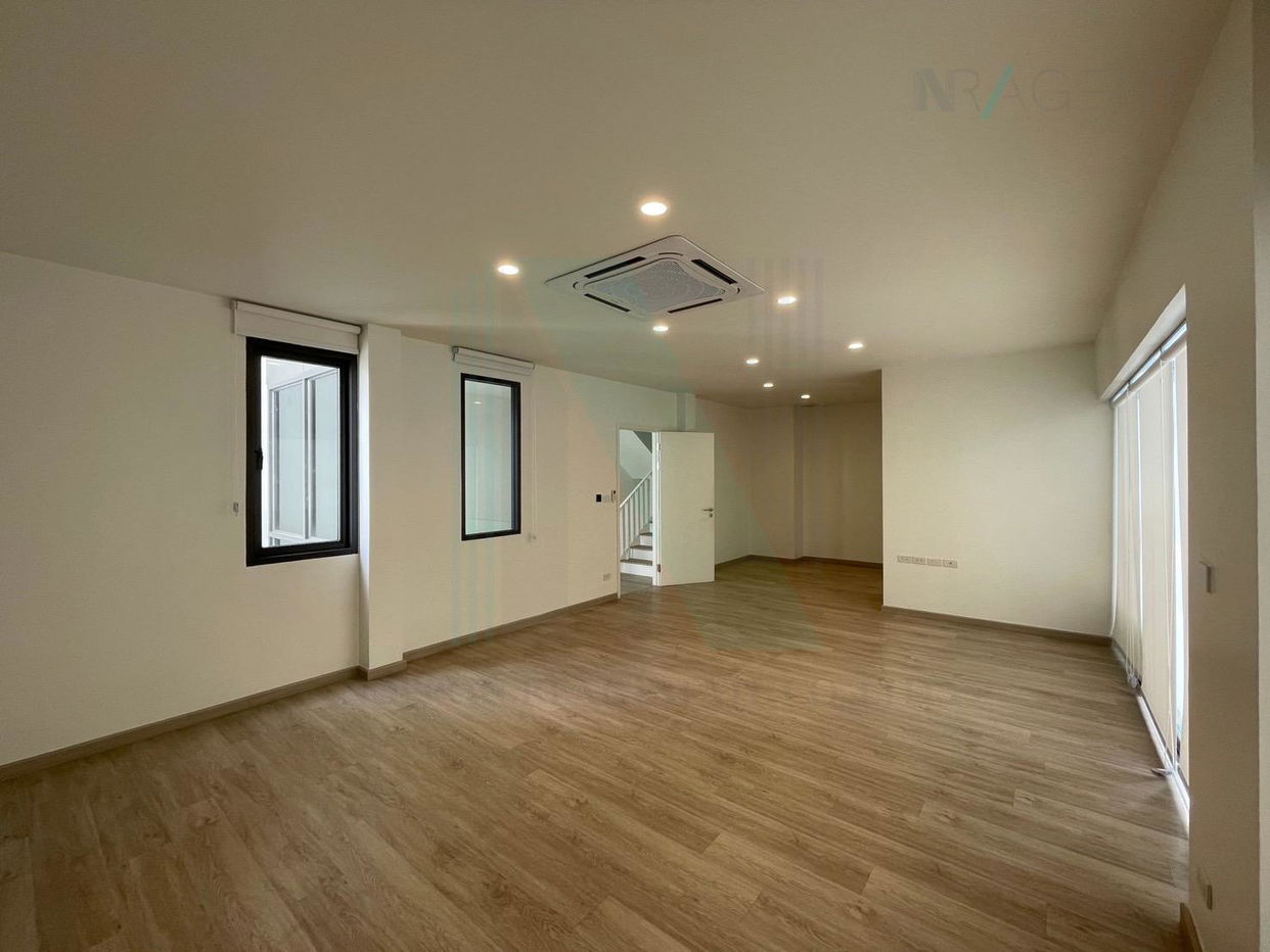 picture 📌 For Rent 3-story House ARKIN VIBHAVADI 3 bedroom 4 bathroom - 2/8