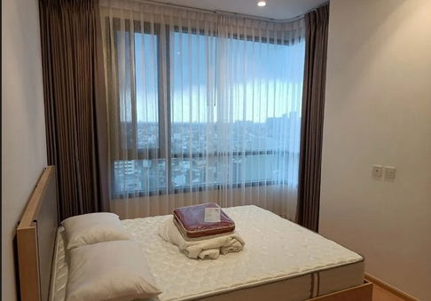 C6019 Rent  :  Condo  Maru Ekkamai 2 ( BTS Ekkamai ) 064 665 4666