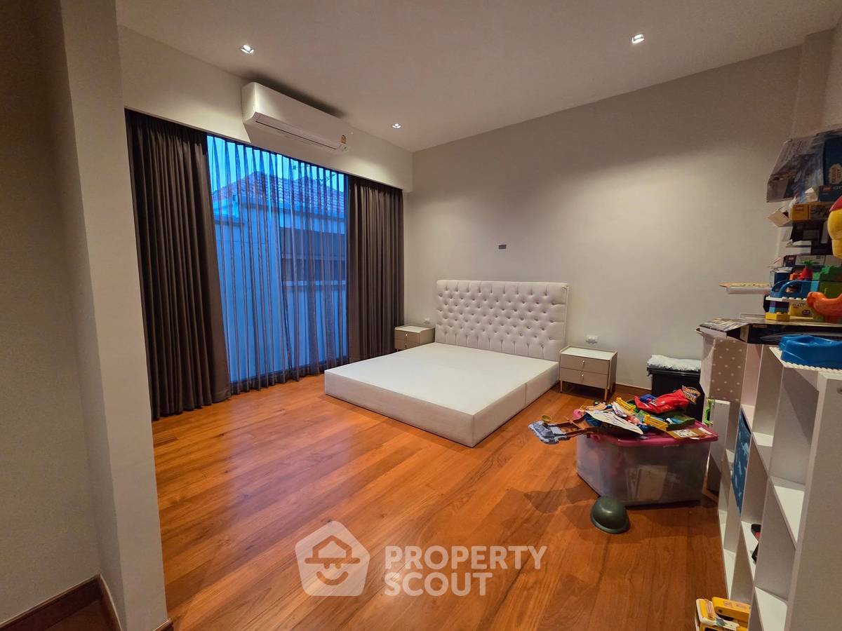 รูป บ้าน 4-ห้องนอน ใน บางนาเหนือ (ID 2279097) - รูปที่ 11/22