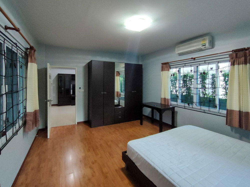 picture Large house for rent near Central Chiang Mai and San Sai - 10/76