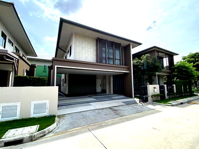 บ้านเดี่ยวให้เช่า : HU6738 บ้านเดี่ยวให้เช่า บุราสิริ กรุงเทพกรีฑา กรุงเทพมหานคร