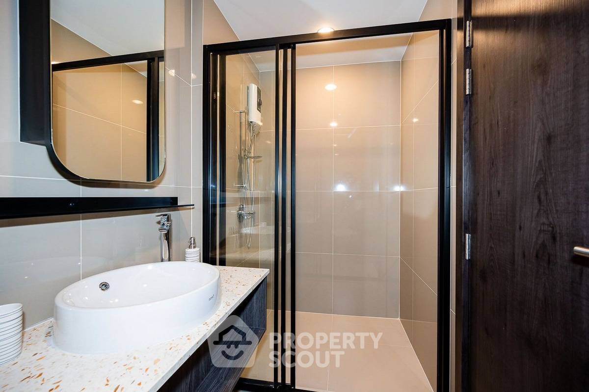 picture 2-BR Condo at XT Huaikhwang near MRT Huai Khwang (ID 2003986) - 8/8