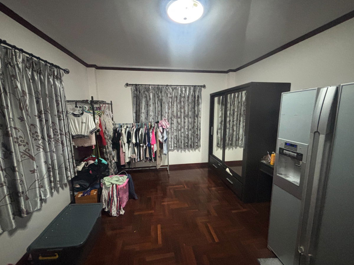 picture 2-Storey Detached House for Sale – 54 sq.wah at Fuengsuk 4 Village, Bang Bua Thong - 8/12