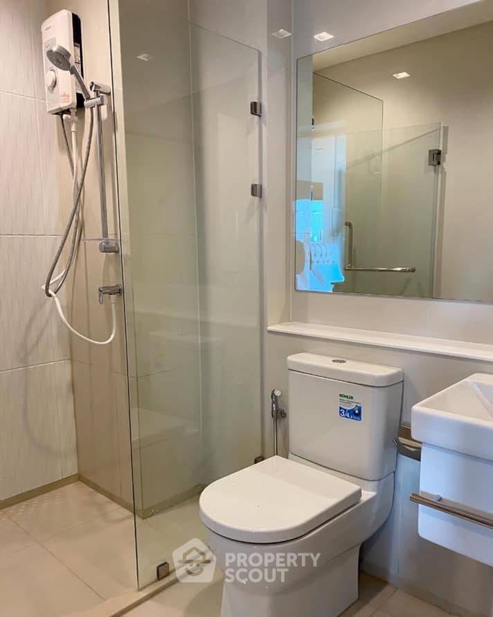 picture 1-BR Condo at Life One Wireless near BTS Phloen Chit (ID 592054) - 3/7