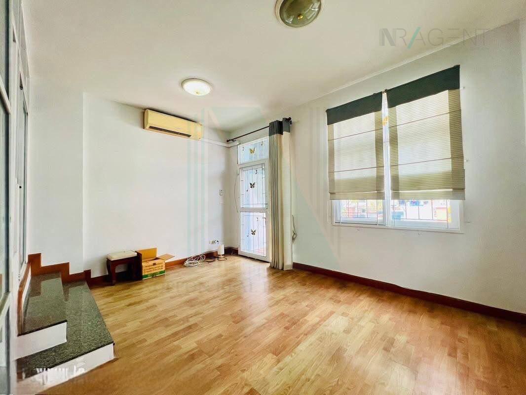 รูป 📌 ขายทาวน์เฮาส์ โครงการ เมอริท เพลส ลาดพร้าว 87 3 ชั้น 3 ห้องนอน 3 ห้องน้ำ - รูปที่ 5/8