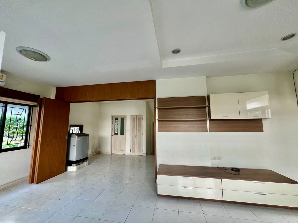 รูป ขายบ้าน สไตล์โมเดิร์น หมู่บ้านเศรษฐสิริ วงแหวน - สุขาภิบาล 2 - รูปที่ 21/29