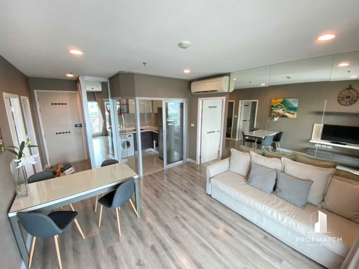 รูป ✨Flash Deal ✨ Centric Sathorn - Saint Louis ( 2Bed 2Bath 82.56 SQM.) แต่งครบพร้อมอยู่ !! เพียง 45,000 บาทต่อเดือน Tel.0981315848 @propmatch - รูปที่ 1/14