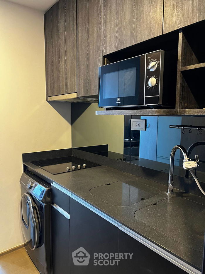 picture 2-BR Condo at Ashton Chula Silom near MRT Sam Yan (ID 2278279) - 9/18